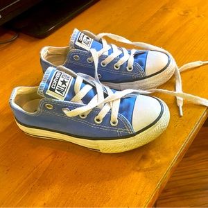 Kids converse